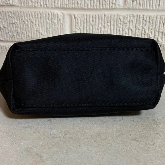 Dooney & Bourke Black Nylon Pouch Cosmetic Bag With Red Accents Brown Leather - Picture 5 of 16